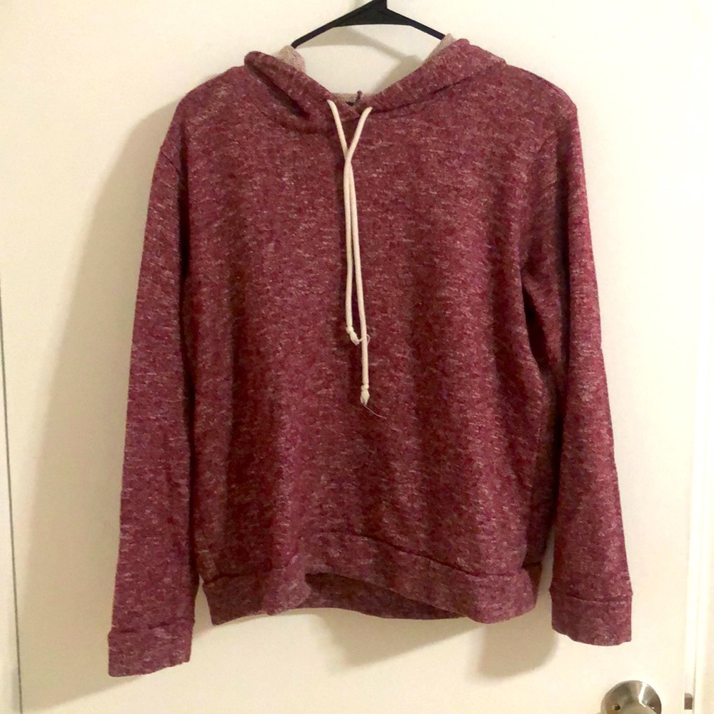 Matching sweats top and bottoms.